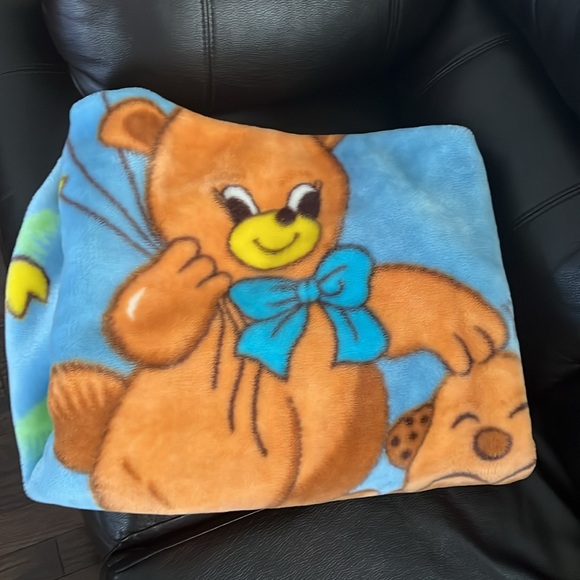 Vintage Rare Honey Bear Plush Blanket - Picture 15 of 16